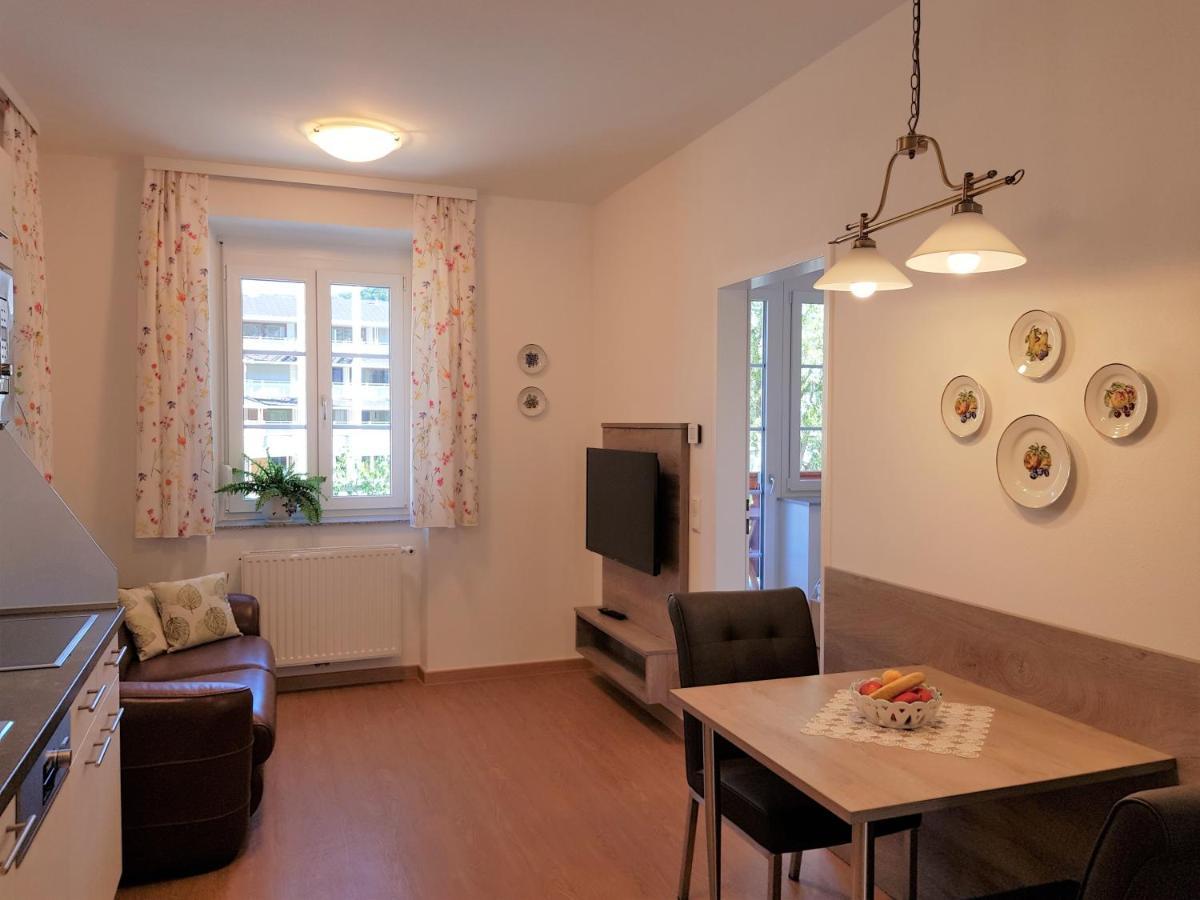 Villa Lilly - Luxus Appartements Im Villenviertel Bad Ischl Dış mekan fotoğraf