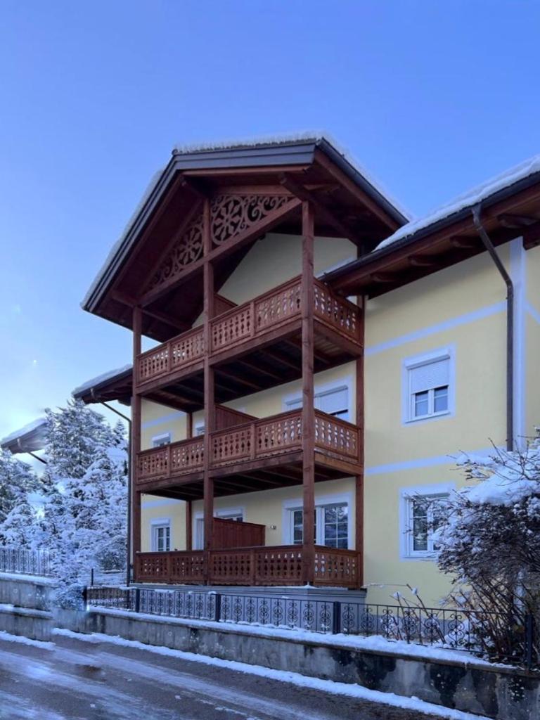 Villa Lilly - Luxus Appartements Im Villenviertel Bad Ischl Dış mekan fotoğraf